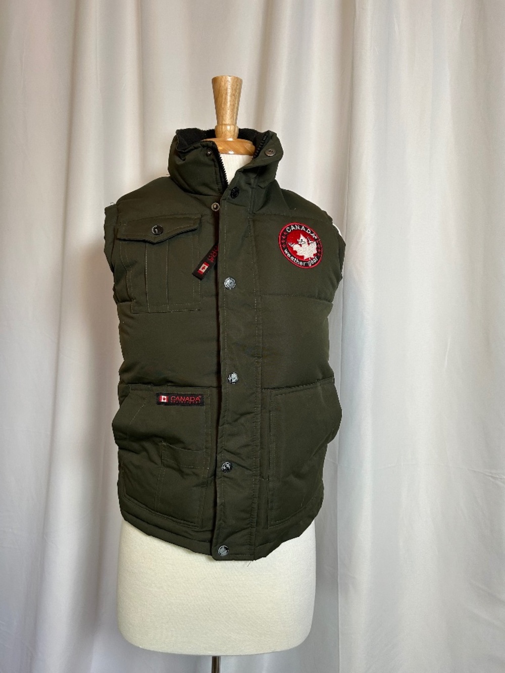 CANADA  WEATHER GEAR MEN'S 4-POCKET PUFFER VEST